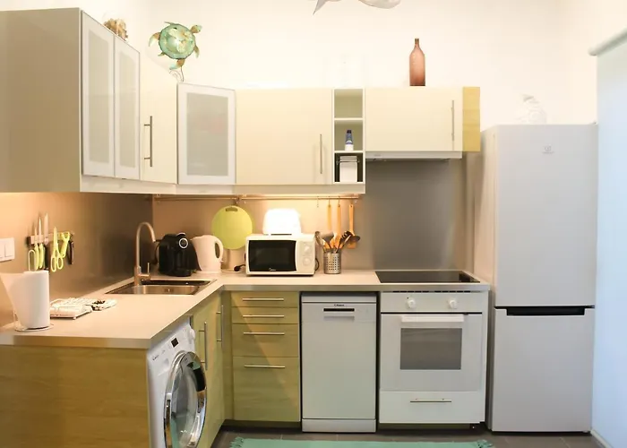 Marketplace Apartment 1