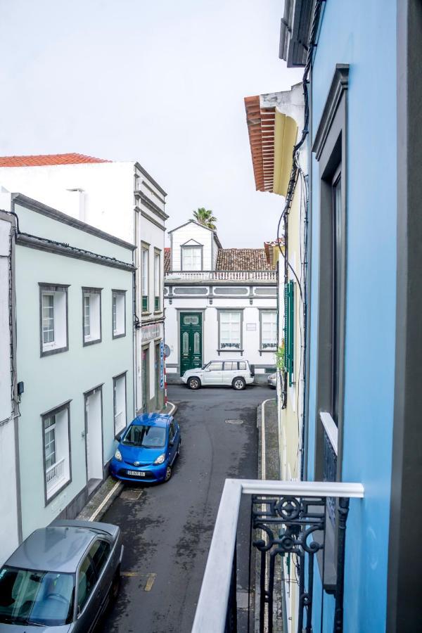 Marketplace 1 * Ponta Delgada (Sao Miguel)